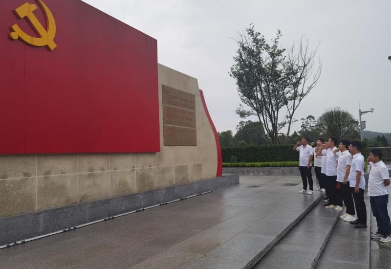 凯时AG建设党支部发展“党建引领聚合力 服膺初心谋发展”主题党日活动 (2)_800-550 凯时AG建设党支部发展“党建引领聚合力 服膺初心谋发展”主题党日活动 (2)_800-550